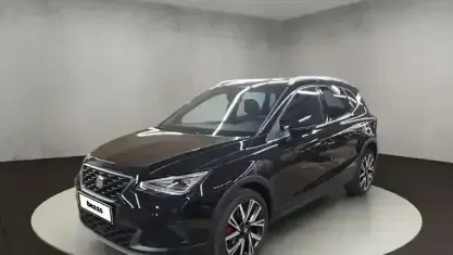 Gebraucht Seat Arona FR 110 PS (80 kW) 2023 Midnight schwarz metallic SUV