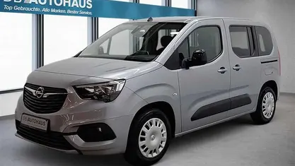 Gebraucht Opel Combo Life Elegance 131 PS (96 kW) 2022 Silber Van / Kleinbus