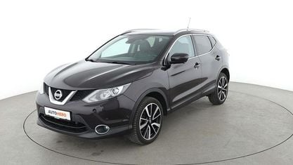 Gebraucht Nissan Qashqai Tekna 163 PS (119 kW) 2016 Violett SUV