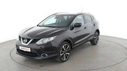 Gebraucht Nissan Qashqai Tekna 163 PS (119 kW) 2016 Violett SUV