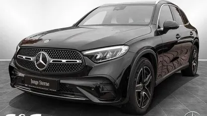 Metalliclack obsidianschwarz Gebraucht 2023 Mercedes GLC220 AMG SUV | 49.477 € (Fairer Preis)
