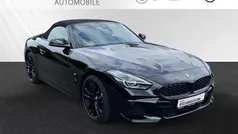 Saphirschwarz metallic Gebraucht 2021 BMW Z4 M Sport Cabrio | 38.290 € (Fairer Preis)
