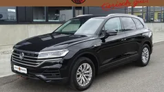 Deep black perleffekt Gebraucht 2020 VW Touareg SUV | 39.990 € (Fairer Preis)