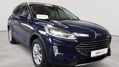 Używany Ford Kuga Titanium 190 KM (139 kW) 2020 Niebieski SUV