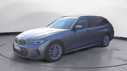 Grau Gebraucht 2024 BMW 320 M Sport Kombi | 40.650 € (Fairer Preis)