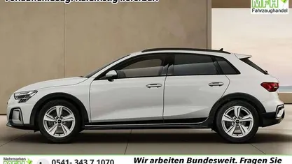 Navarrablau metallic Neu 2025 Audi A3 SUV | 36.007 € (Fairer Preis)
