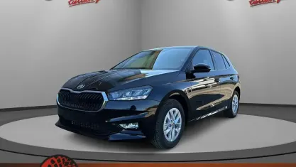 Neu Skoda Fabia Selection 95 PS (69 kW) 2025 Blackmagic perleffekt Limousine