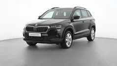Schwarzmagic perleffekt Gebraucht 2024 Skoda Karoq Selection SUV | 32.450 € (Fairer Preis)
