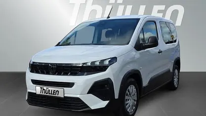 Weiß Gebraucht 2024 Peugeot Rifter Active Van / Kleinbus | 22.980 € (Fairer Preis)