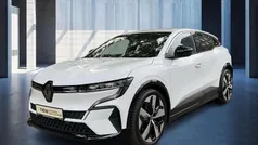 Weiß Gebraucht 2022 Renault Mégane Techno Limousine | 23.990 € (Fairer Preis)
