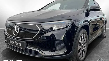 Gebraucht Mercedes EQA350 214 kW (292 PS) 2022 Unilack nachtschwarz SUV