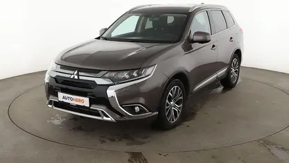 Gebraucht Mitsubishi Outlander Edition+ 150 PS (110 kW) 2018 Braun SUV