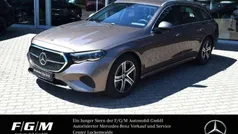Lack samtbraun Gebraucht 2024 Mercedes E220 Advanced Plus Kombi | 54.890 € (Fairer Preis)