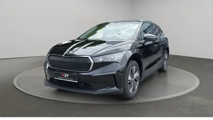 Gebraucht Skoda Enyaq iV Loft 210 kW (286 PS) 2025 Blackmagic perleffekt SUV