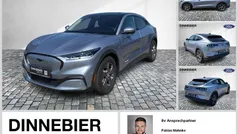 Gebraucht 2023 Ford Mustang Mach-E Basis SUV | 39.070 € (Fairer Preis)