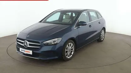 Gebraucht Mercedes B200 Progressive 163 PS (119 kW) 2019 Blau Van / Kleinbus