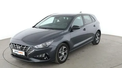 Grau Gebraucht 2022 Hyundai i30 Edition 30+ Limousine | 17.650 € (Fairer Preis)