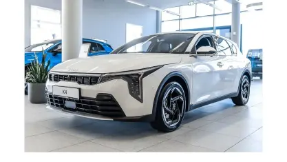 Neu Kia K4 Spirit 150 PS (110 kW) 2026 Weiß Limousine