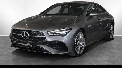 Gebraucht Mercedes CLA180 AMG 136 PS (100 kW) 2025 Metalliclack mountaingrau Coupé