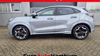 Solar silver metallic Neu 2025 Ford Puma ST-Line X SUV | 27.590 € (Fairer Preis)