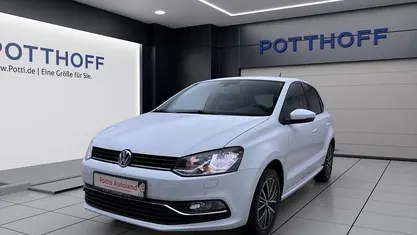 Gebraucht VW Polo Allstar 90 PS (66 kW) 2017 Pure white Limousine