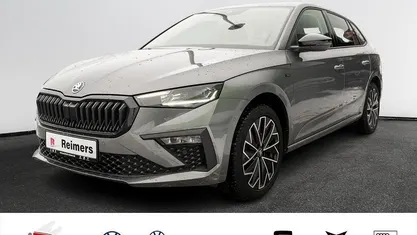 Grau Gebraucht 2025 Skoda Scala Tour Kleinwagen | 27.186 € (Fairer Preis)