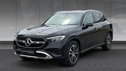 Metalliclack obsidianschwarz Gebraucht 2024 Mercedes GLC200 SUV | 48.870 € (Guter Preis)
