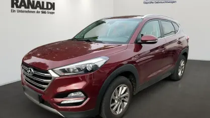 Gebraucht Hyundai Tucson Style 136 PS (100 kW) 2016 Rot SUV