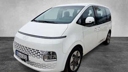 Gebraucht Hyundai Staria Trend 224 PS (164 kW) 2024 Van / Kleinbus