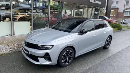 Gebraucht Opel Astra 130 PS (95 kW) 2024 Limousine