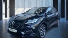 Blackpearlschwarz (schwarz) Gebraucht 2021 Renault Kadjar Black Edition SUV | 16.190 € (Guter Preis)