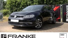 Schwarz Gebraucht 2018 VW Golf VII Join Limousine | 14.900 € (Fairer Preis)