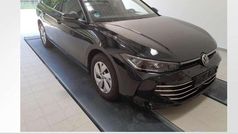 Grenadillschwarz metallic Gebraucht 2024 VW Passat Elegance Kombi | 38.460 € (Fairer Preis)