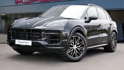 Neu Porsche Cayenne Black Edition 470 PS (345 kW) 2026 Schwarz SUV