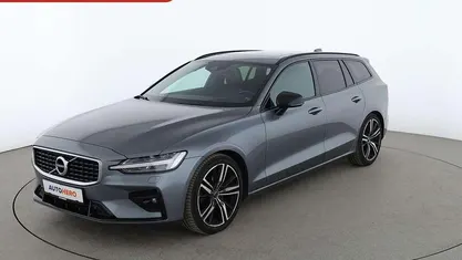 Second-hand Volvo V60 R-Design 190 CP (139 kW) 2019 Gri Break