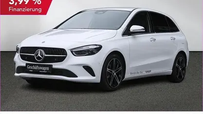 Gebraucht Mercedes B180 Progressive 136 PS (100 kW) 2025 Weiß Van / Kleinbus