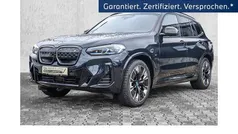 Schwarz Gebraucht 2023 BMW iX3 Impressive SUV | 43.960 € (Fairer Preis)