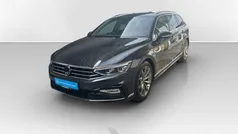 Grau Gebraucht 2023 VW Passat Elegance Kombi | 33.390 € (Fairer Preis)
