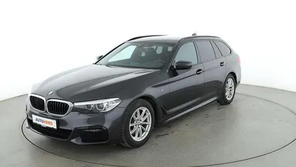 Grau Gebraucht 2020 BMW 520 M Sport Kombi | 29.930 € (Etwas zu teuer)