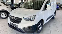 Weiß Gebraucht 2021 Opel Combo Van / Kleinbus | 11.980 € (Guter Preis)