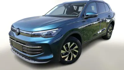 Neu VW Tiguan IQ Drive 150 PS (110 kW) 2026 Nightshade blue metallic SUV