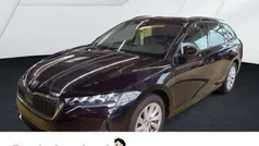 Schwarz Gebraucht 2024 Skoda Octavia Selection Kombi | 25.777 € (Fairer Preis)