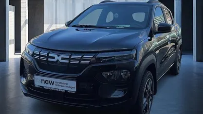 Gebraucht Dacia Spring Essentiel 33 kW (45 PS) 2023 Magmaschwarz Kleinwagen
