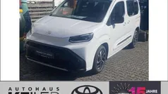 Ice white Neu 2025 Toyota Proace Verso City Kombi | 31.180 € (Fairer Preis)