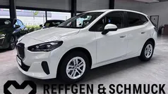 Gebraucht 2024 BMW 220 Active Tourer Van / Kleinbus | 32.880 € (Fairer Preis)