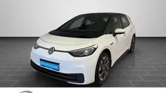 Gletscherweiß metallic schwarz Gebraucht 2020 VW ID.3 Pro Performance Kleinwagen | 19.330 € (Fairer Preis)