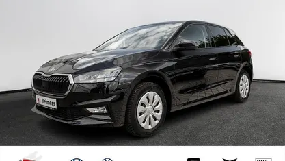 Schwarz Gebraucht 2024 Skoda Fabia Selection Kleinwagen | 16.690 € (Fairer Preis)