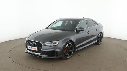 Używany Audi RS3 Sport 400 KM (294 kW) 2019 Szary Sedan/Limuzyna