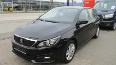 Grau Gebraucht 2020 Peugeot 308 Active Limousine | 14.850 € (Fairer Preis)