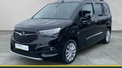 Gebraucht Opel Combo Life Innovation 131 PS (96 kW) 2020 Schwarz Van / Kleinbus